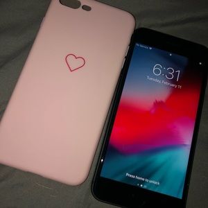 iPhone 8 Plus 64 GB unlocked